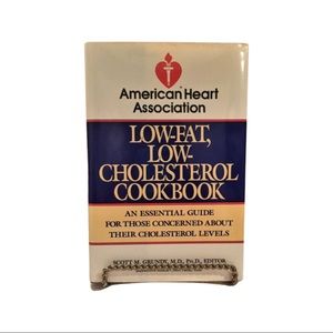 SOLD-American Heart Association Low Fat Cookbook